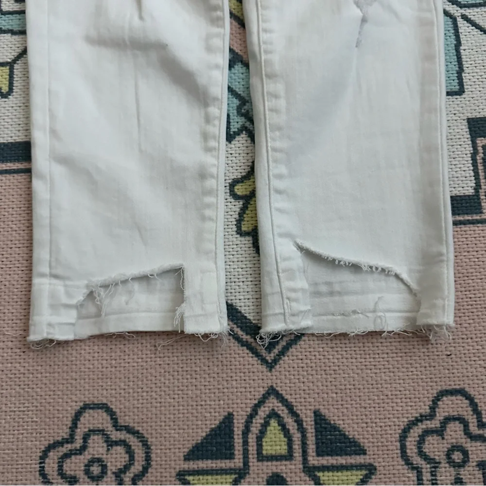 American Eagle White Stretch Ripped Super Hi-Rise Jegging Crop Jeans - Picture 11 of 16